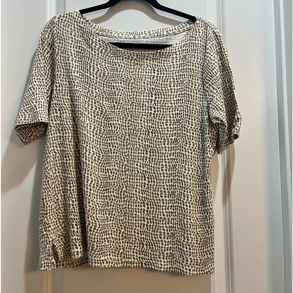 Chico’s Ultimate Tee Boat NECK Sz 2(L) Animal Print Short Sleeve 100% Cotton